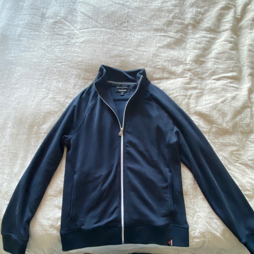Banana Republic / Polartec Men’s Zip Up Sweater
